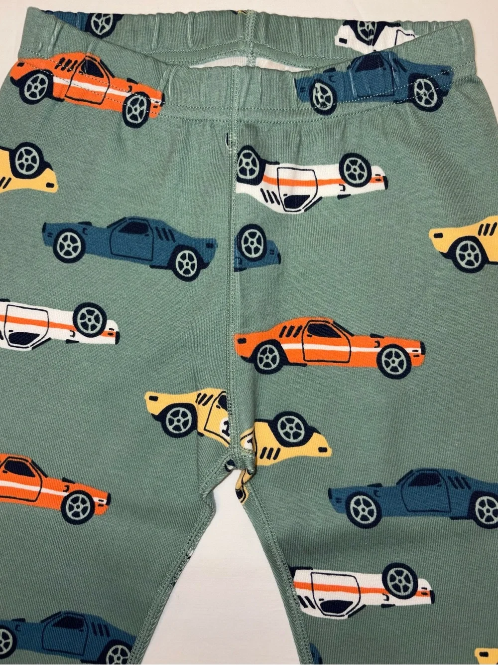 Quince pajama set featuring a vintage race car print sz 4T NWT
